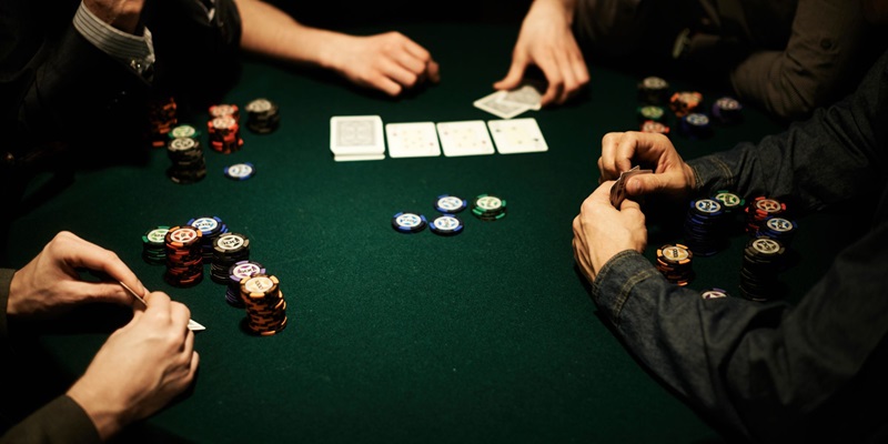 Cách Chơi Bài Poker Đỉnh Cao Giúp Bạn Thắng Lớn Tại Ww88 Khoảng cách giá trị các con bài